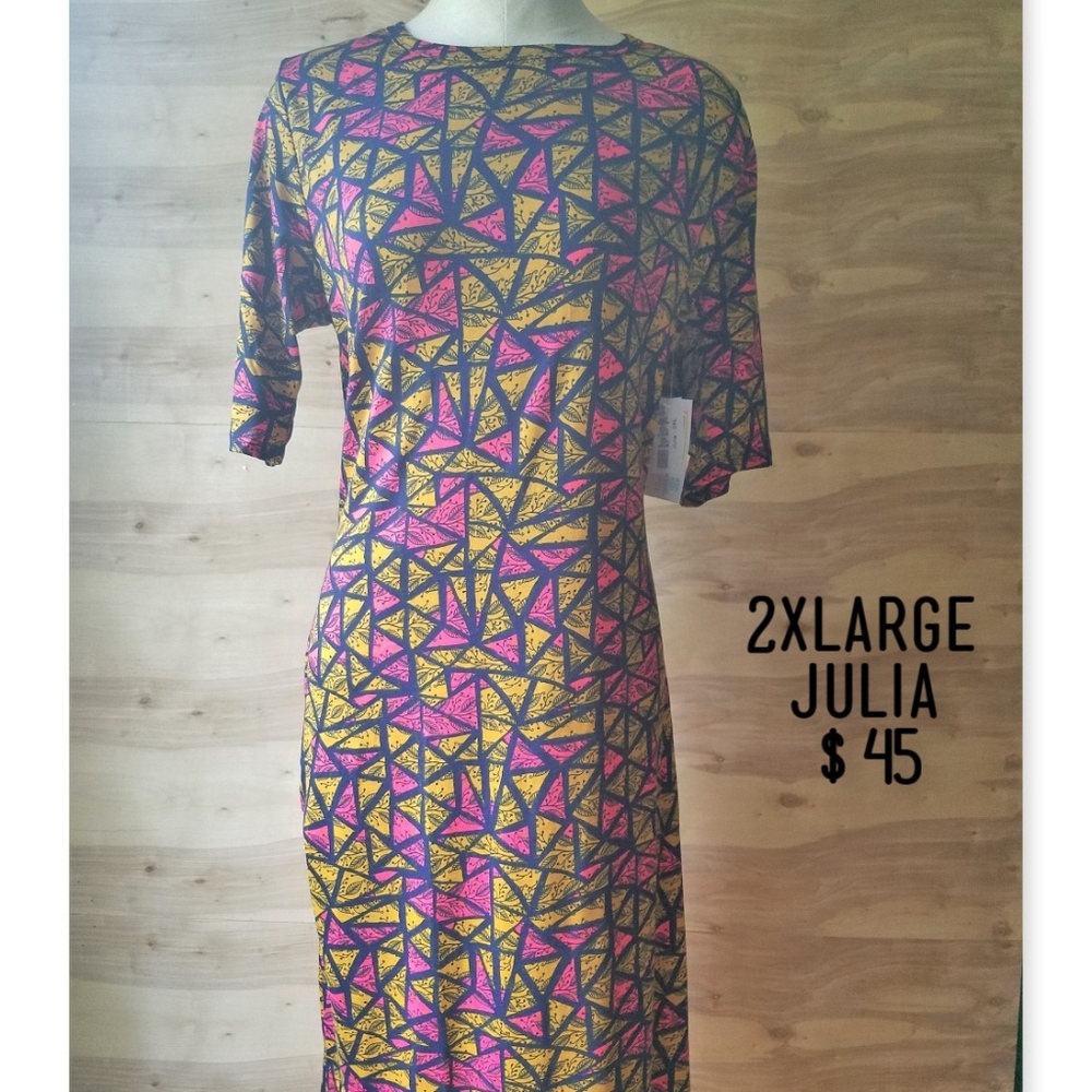 WOW! 2XL LuLaRoe Julia dress NWT CUTE!!!